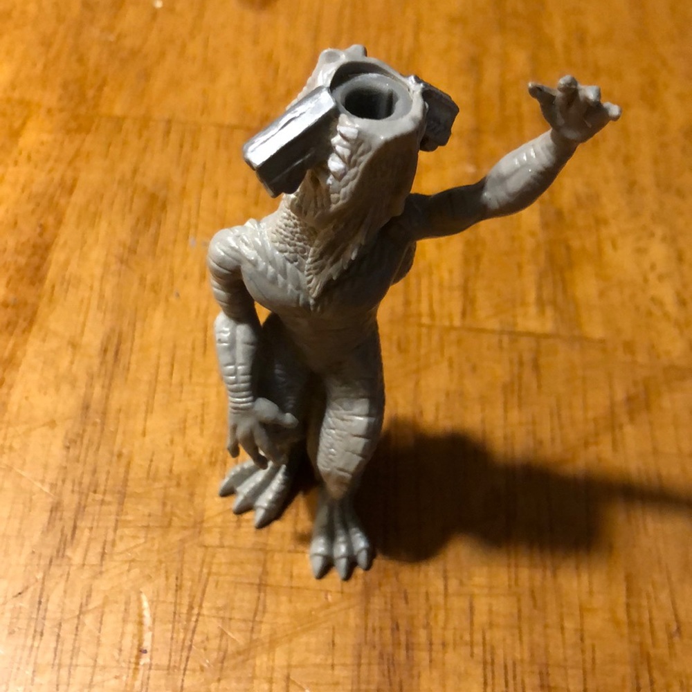 1998 Toho China MASBRANDS Stand-Up Godzilla Figure